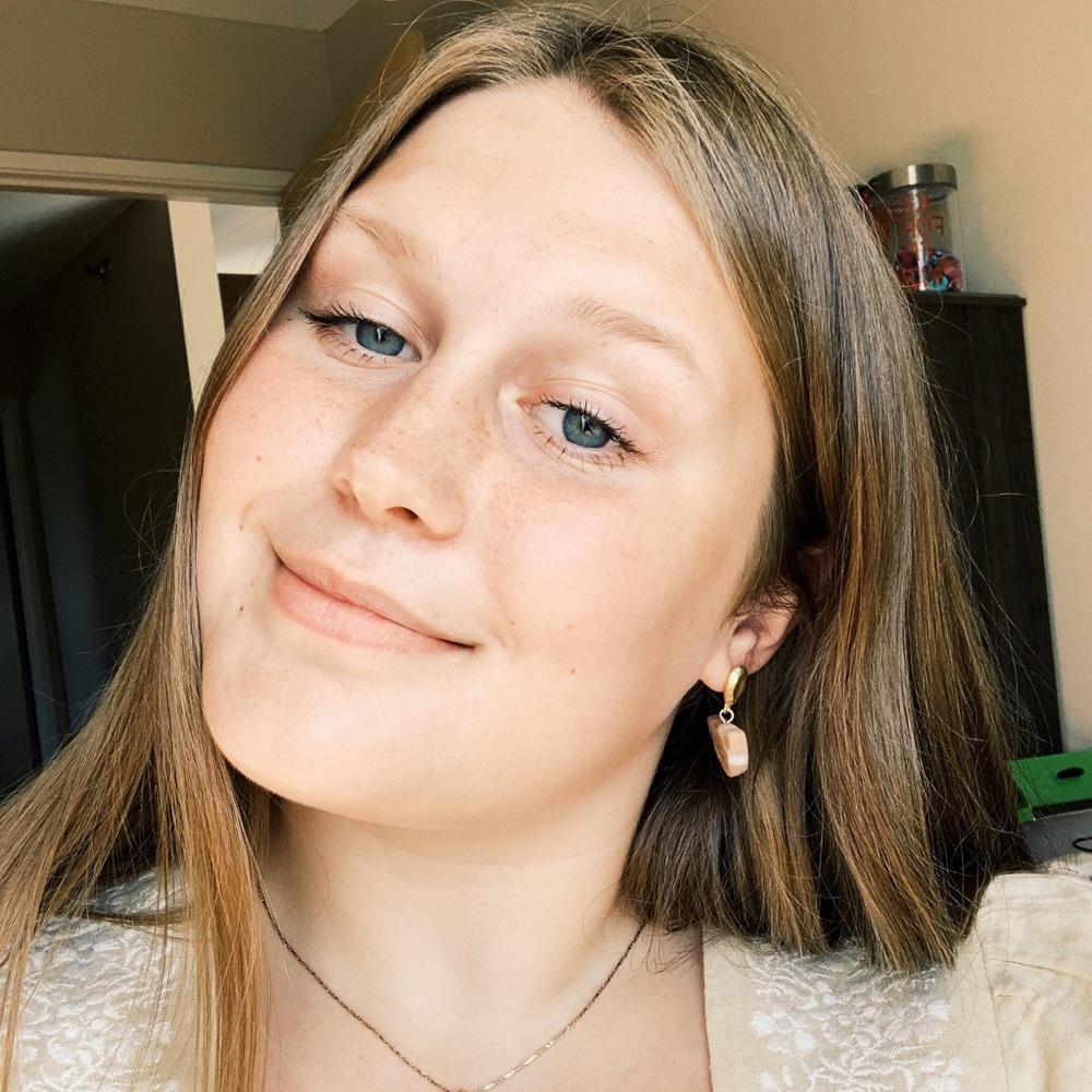 Meet your Posher, Lauren